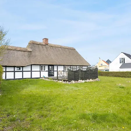 2 Bedroom Stunning In